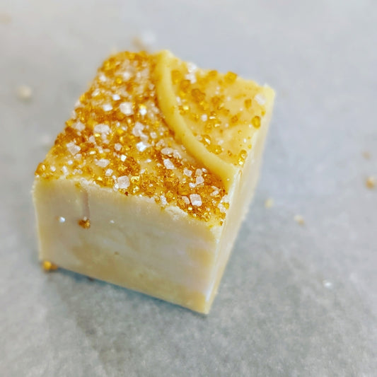 Lemon Cloud Cake Fudge